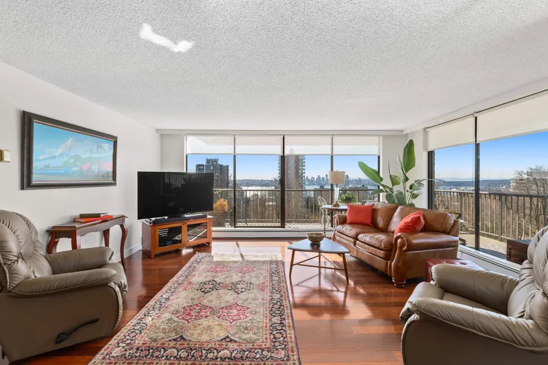 601 140 E KEITH ROAD - photo 2 of 25