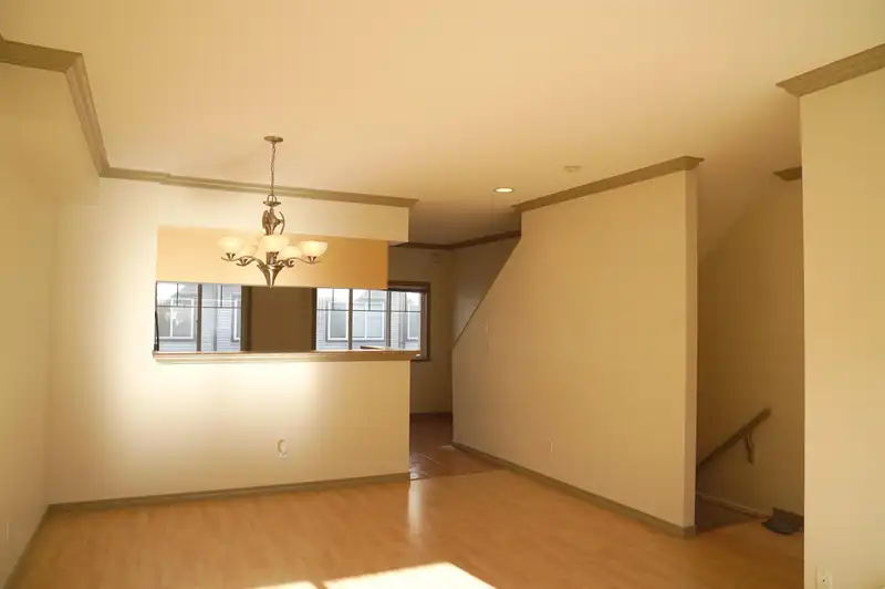 8 7700 ABERCROMBIE DRIVE - photo 4 of 24