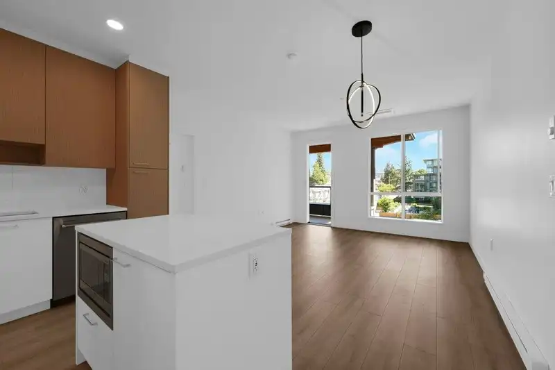 421 7588 16TH STREET - photo 2 of 35