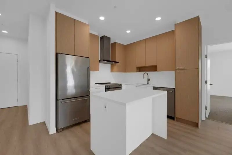 421 7588 16TH STREET - photo 3 of 35