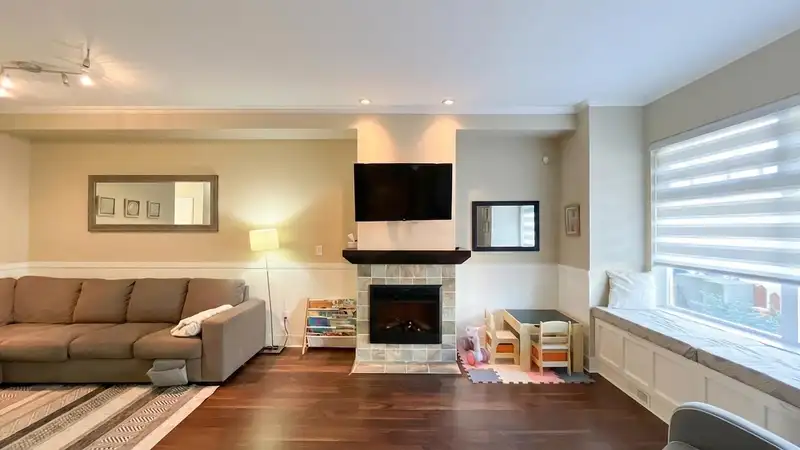 214 BROOKES STREET - photo 4 of 30