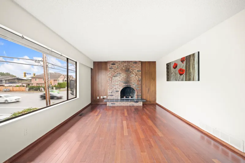 9920 FRANCIS ROAD - photo 2 of 25