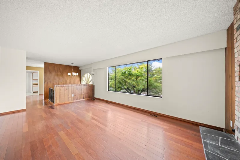 9920 FRANCIS ROAD - photo 3 of 25