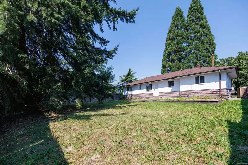 1234 PRAIRIE AVENUE - photo 4 of 20