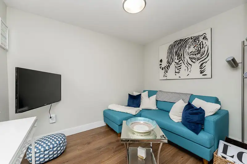24 6671 121 STREET - photo 4 of 39