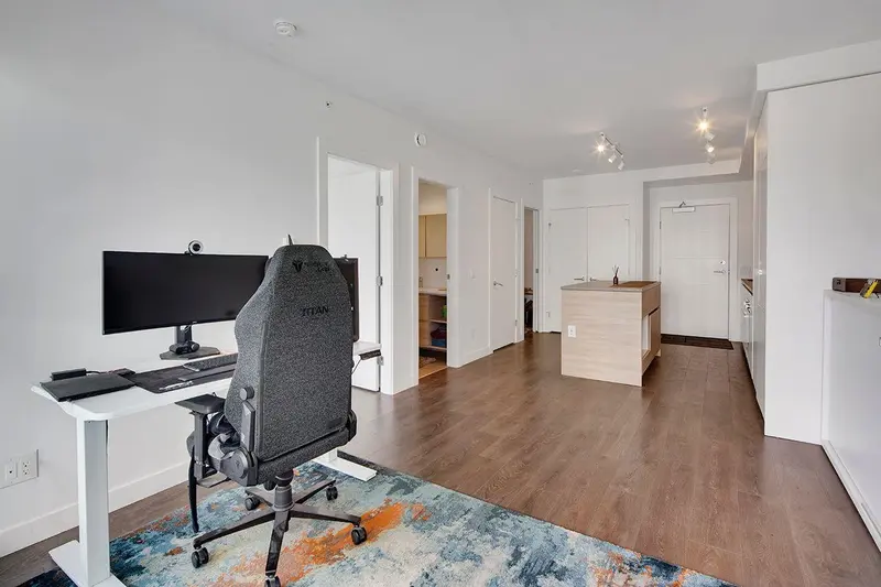 1710 652 WHITING WAY - photo 2 of 25