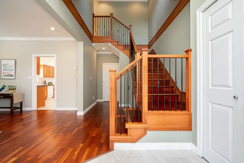 5498 VENABLES STREET - photo 4 of 36