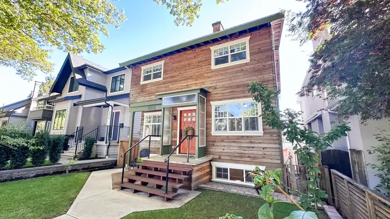 4084 W 32ND AVENUE - photo 2 of 40