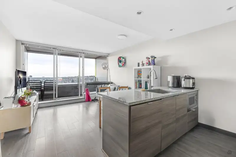 2605 488 SW MARINE DRIVE - photo 3 of 10