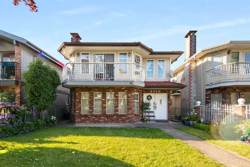 3365 E 25TH AVENUE - photo 1 of 25