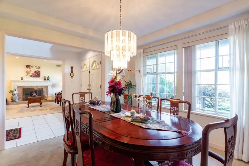 9708 RAILWAY AVENUE - photo 3 of 40