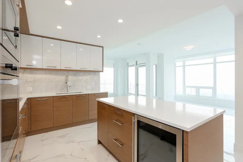 3102 4360 BERESFORD STREET - photo 3 of 25