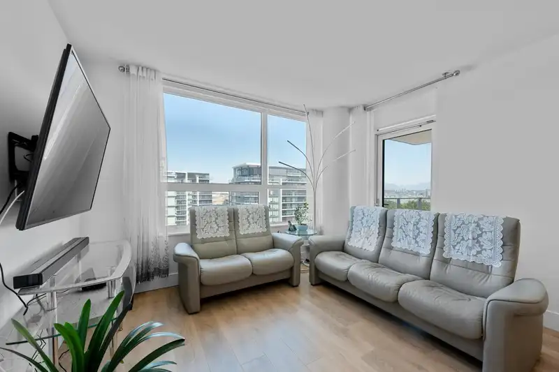 1208 6900 PEARSON WAY - photo 4 of 35