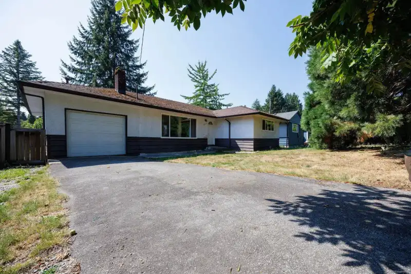 1234 PRAIRIE AVENUE - photo 1 of 20