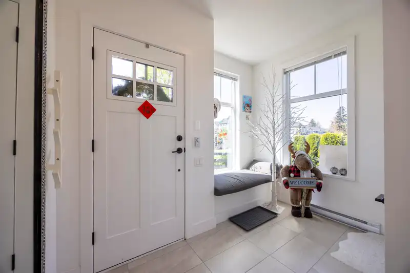 101 3517 BAYCREST AVENUE - photo 2 of 24