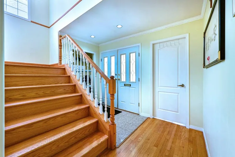 396 E 49TH AVENUE - photo 4 of 25