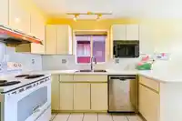 396 E 49TH AVENUE - thumbnail 8