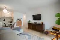 405 1864 FRANCES STREET - thumbnail 7