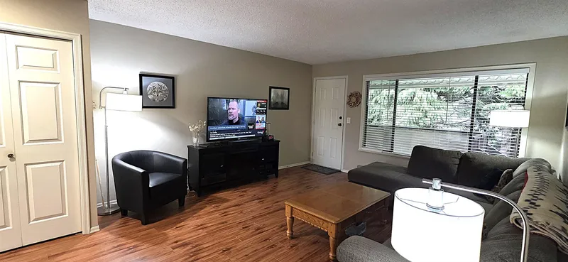 8 32959 GEORGE FERGUSON WAY - photo 4 of 25