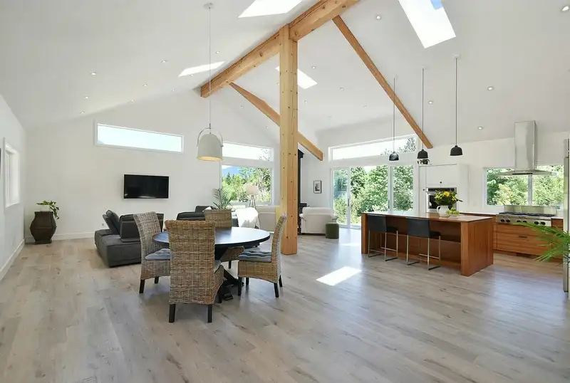 1860 ARBORETUM DRIVE - photo 4 of 40