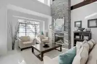 14871 76 AVENUE - thumbnail 3