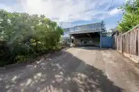 240 E EIGHTH AVENUE - thumbnail 34