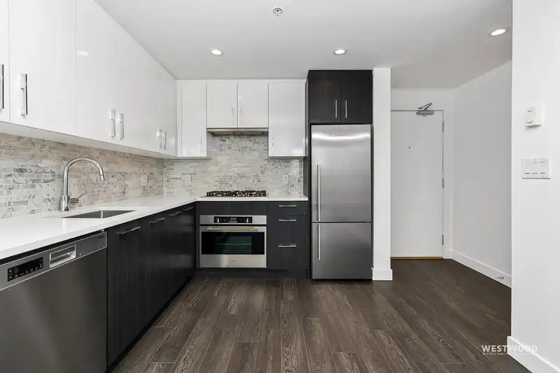 1403 518 WHITING WAY - photo 3 of 28
