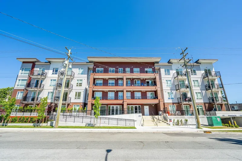 305 5420 208 STREET - photo 1 of 13