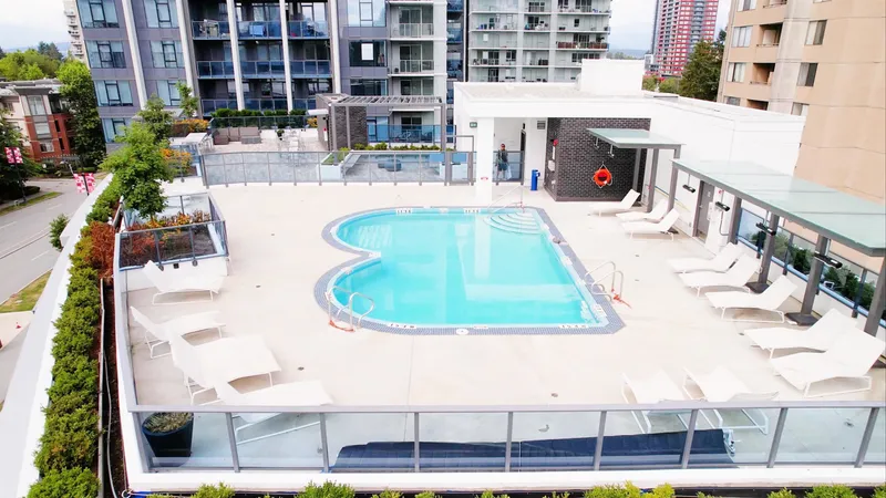 1409 13428 105 AVENUE - photo 3 of 25