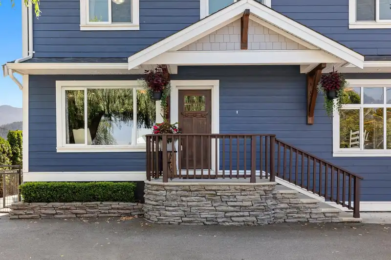 44064 SOUTH SUMAS ROAD - photo 3 of 40