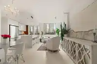 601 1005 BEACH AVENUE - thumbnail 2
