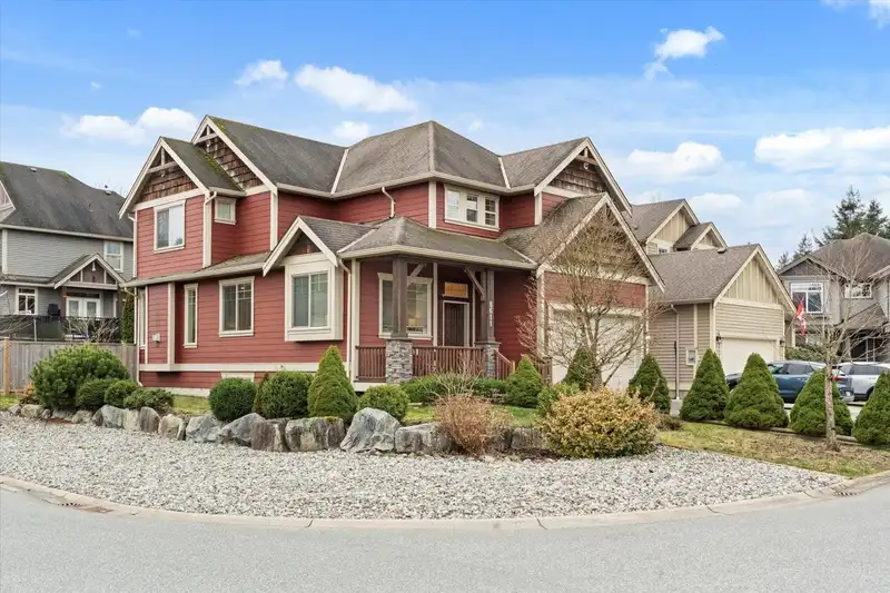 8611 ASHMORE PLACE - photo 2 of 40
