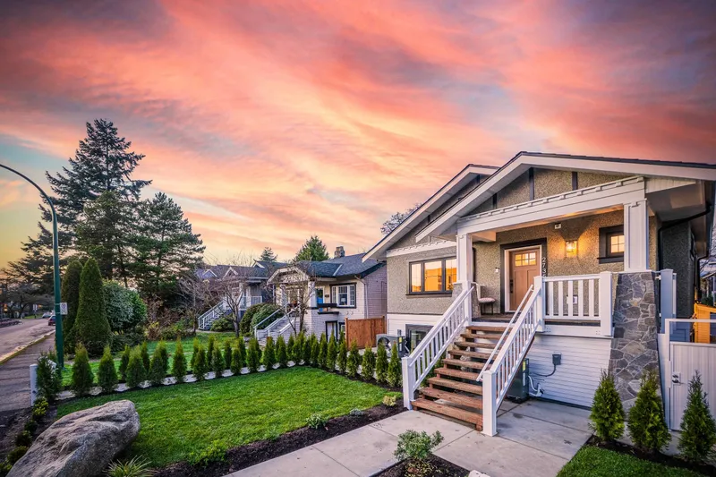 2735 W 8TH AVENUE - photo 1 of 25