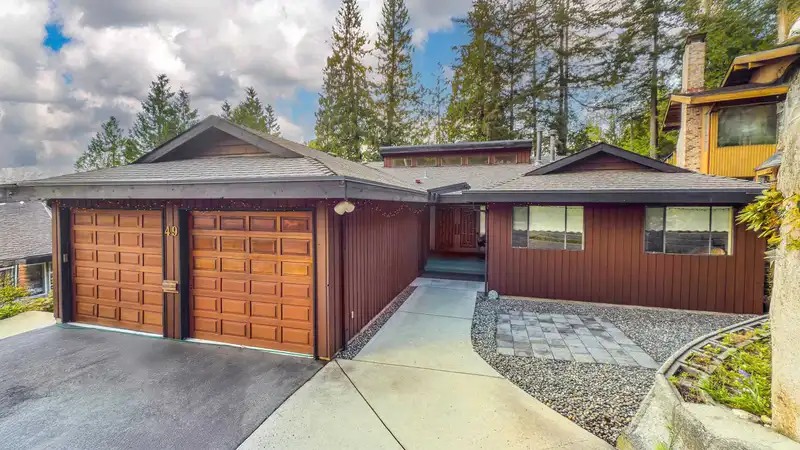 49 WALTON WAY - photo 1 of 40
