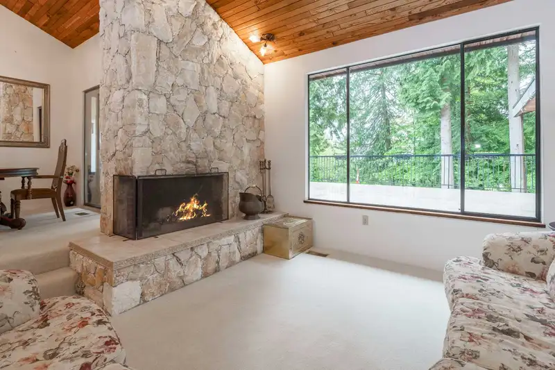 49 WALTON WAY - photo 2 of 40