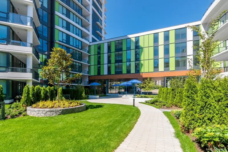 326 3563 ROSS DRIVE - photo 2 of 25