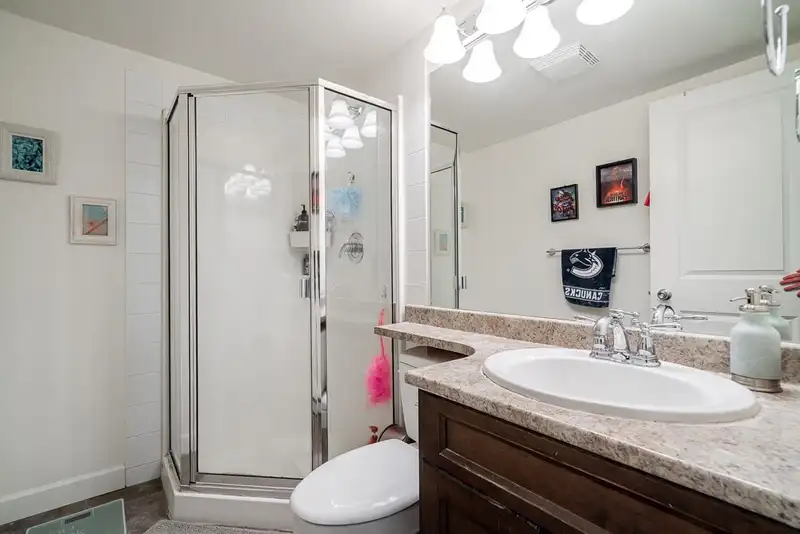 307 3939 HASTINGS STREET - photo 4 of 25