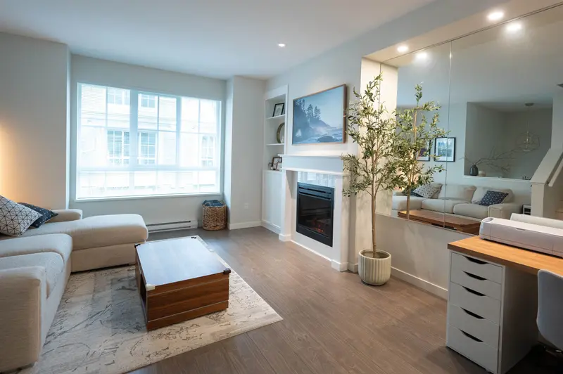 45 5510 ADMIRAL WAY - photo 2 of 14