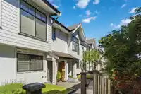 5 5142 CANADA WAY - thumbnail 13