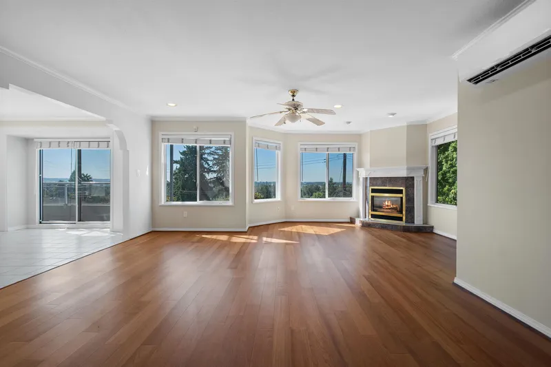 8419 MCGREGOR AVENUE - photo 3 of 25