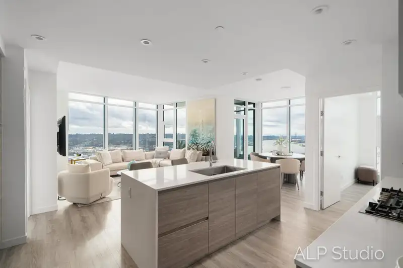 3708 680 QUAYSIDE DRIVE - photo 4 of 34