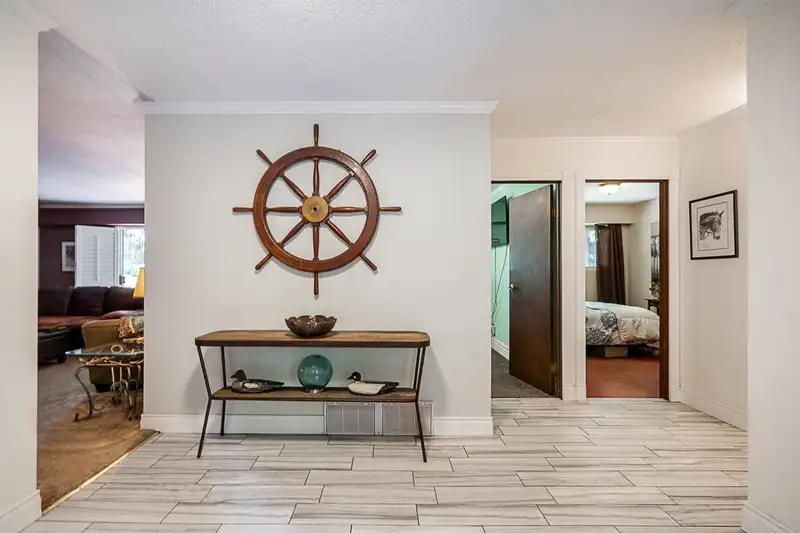 13937 35A AVENUE - photo 3 of 28