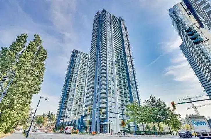 310 13696 100 AVENUE - photo 1 of 1