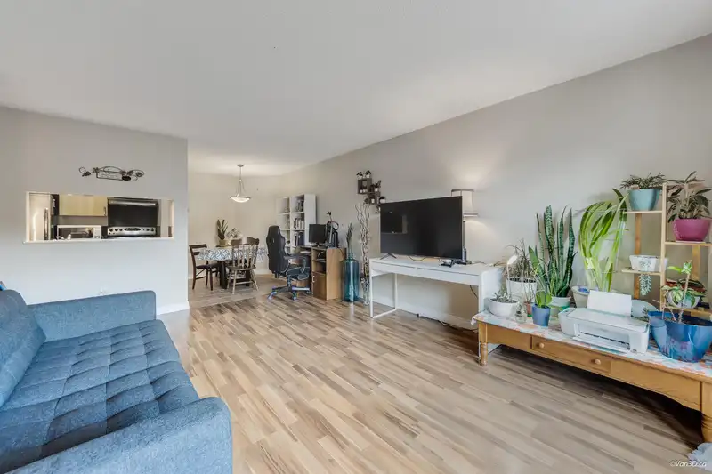 309 365 GINGER DRIVE - photo 4 of 18