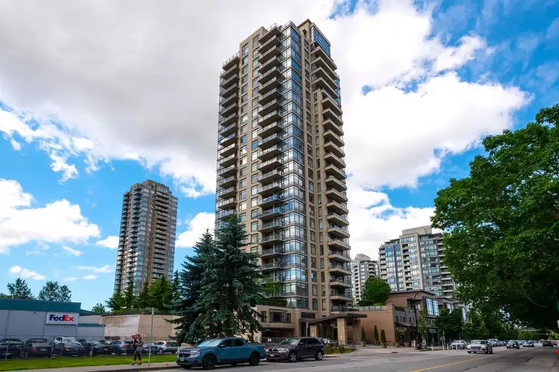 401 4250 DAWSON STREET - photo 1 of 40