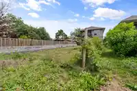 9239 MCNAUGHT ROAD - thumbnail 31