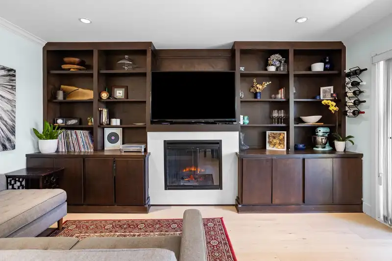 1121 ST. ANDREWS AVENUE - photo 4 of 40