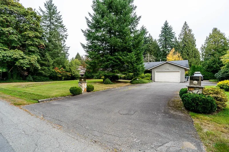 10194 173 STREET - photo 3 of 25