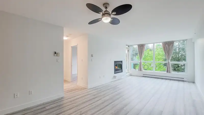 703 1148 HEFFLEY CRESCENT - photo 3 of 29