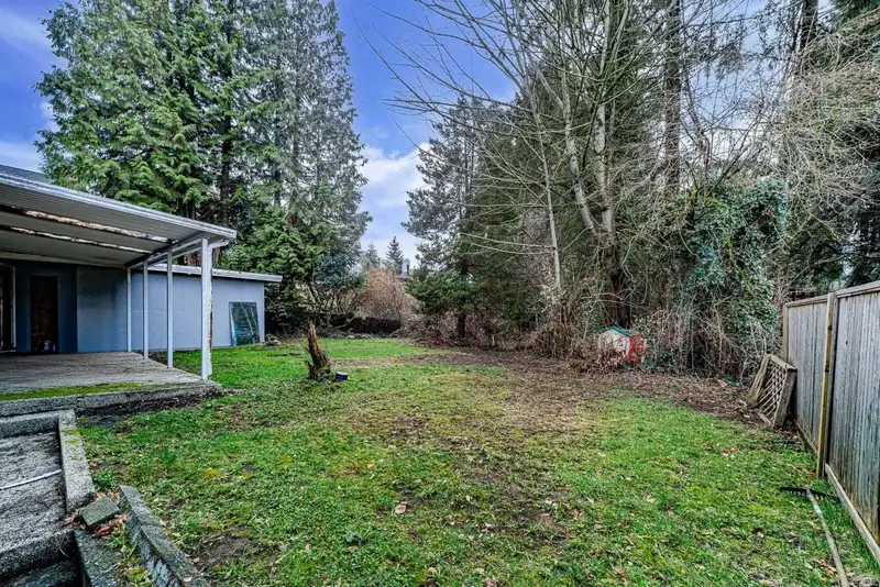 4376 GILPIN CRESCENT - photo 4 of 24